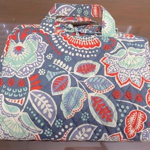 Vera Bradley Hanging Travel Case